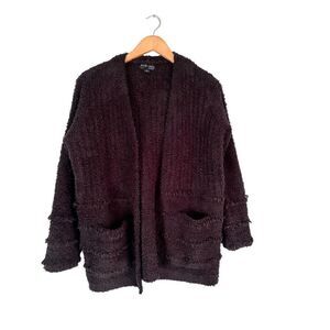 Cozy Barefoot Dreams Cardigan .